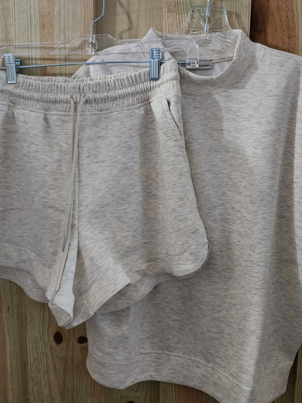 Zenana Cream Heathered Grey Lounge Shorts & Top Set. Style #ROTP-473 Scuba Set